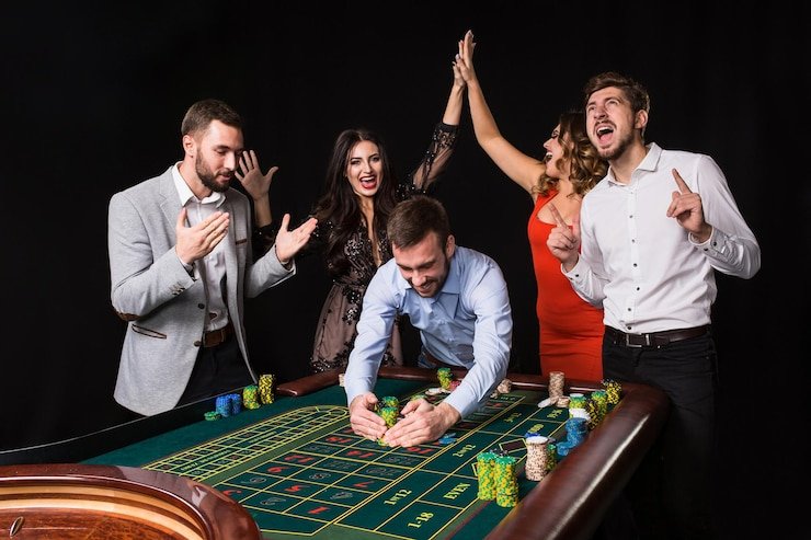 apk7up apk7up par login karke live tables aur slots lobby tak raseai